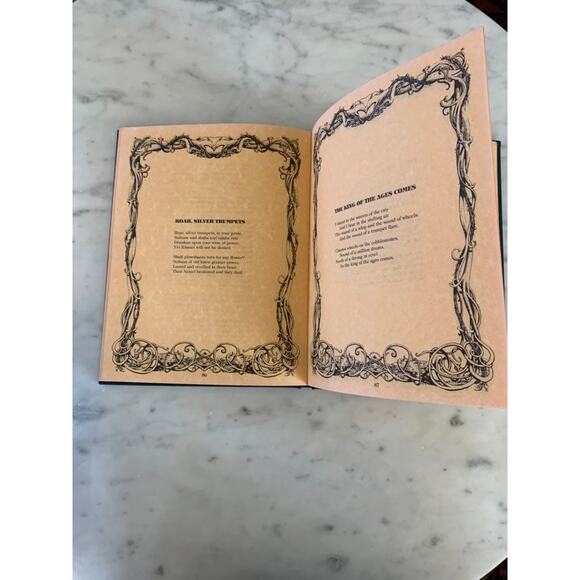 "Night Images" by Frank Franzetta & Richard Corben Book - Picture 7 of 9